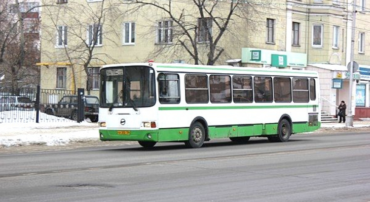Народный контроль: микрорайон Молзавод нуждается в дополнительных автобусах