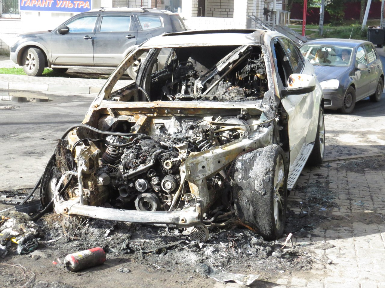 Ночью в Рязанской области сгорел автомобиль