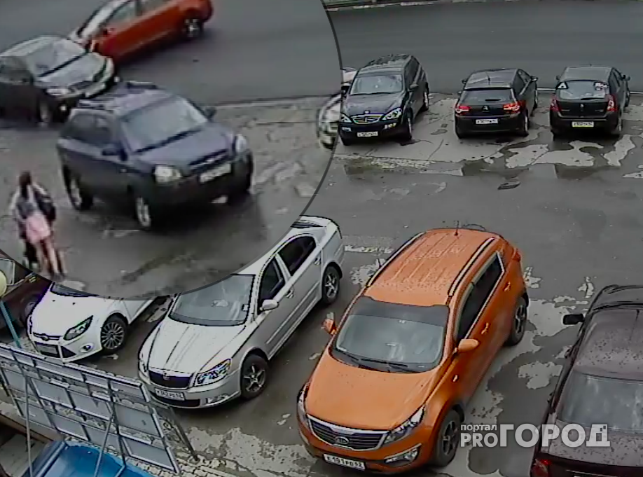 В глупом ДТП на Есенина пострадали 4 автомобиля: видео