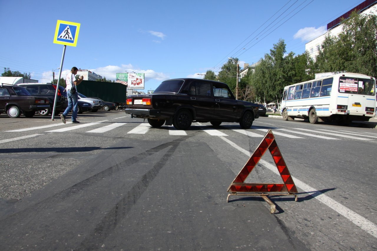 ДТП на Интернациальной: УАЗ сбил 68-летнюю женщину на пешеходном переходе