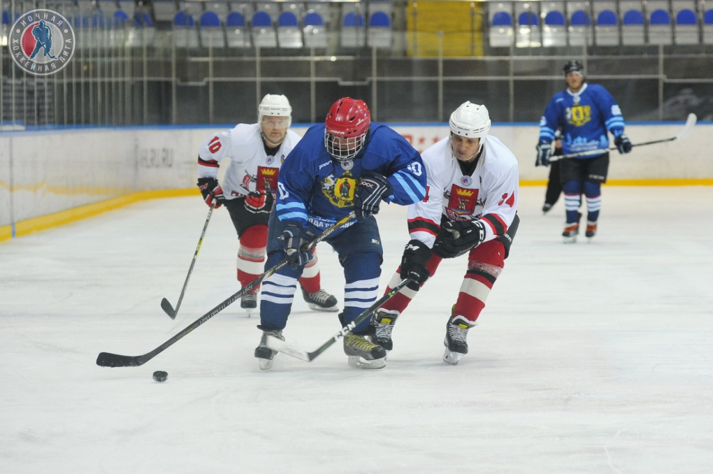 В Рязани стартовал очередной сезон Ночной Хоккейной Лиги - фоторепортаж