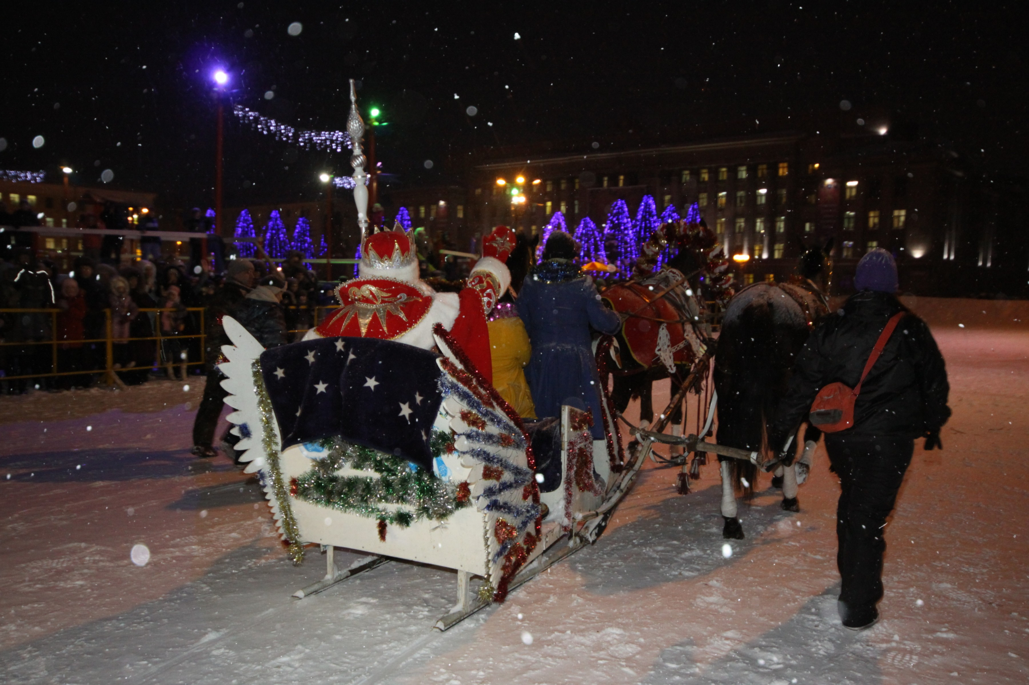 В субботу движение в центре Рязани перекроют из-за Дедов Морозов