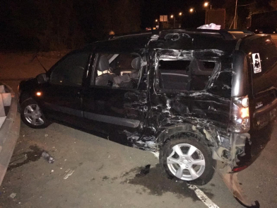В Шацком районе автомобиль попал под фуру, есть пострадавшие