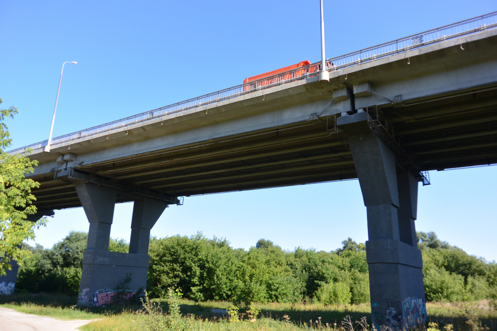 На Солотчинском мосту запретили ездить быстрее 50 км/ч