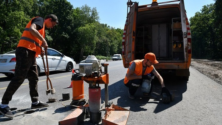 За неделю в Рязани отремонтировали 7 тысяч квадратных метров дорог