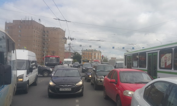 ДТП в центре Рязани привело к крупной пробке