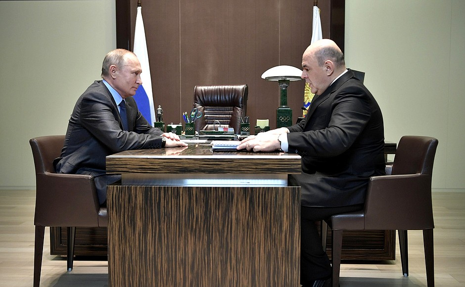 Владимир Путин предложил на пост премьер-министра главного налоговика России