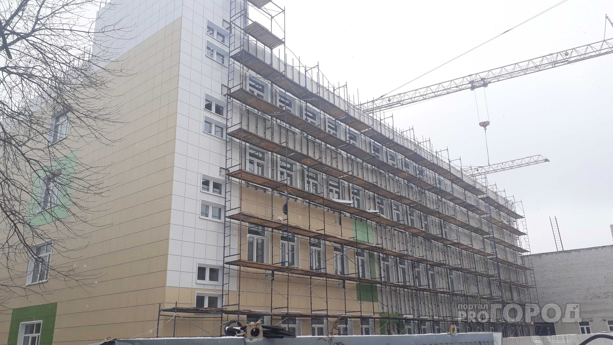 Бегом подавать заявление: в Рязани завершается строительство школы на 1100 мест