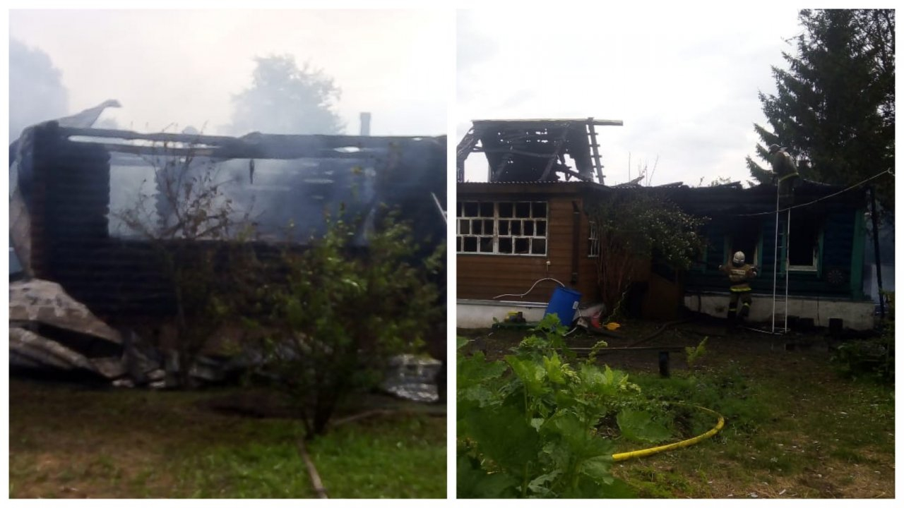Тушили три часа: в селе Березовое Михайловского района сгорели два дома