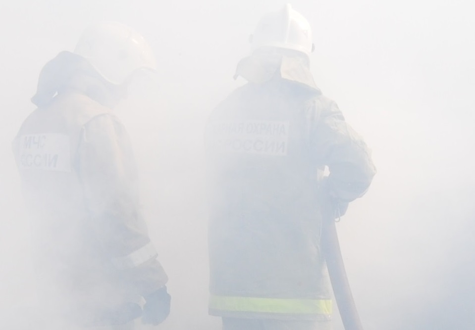 Загорелся вагончик: при пожаре в Дубровичах пострадал человек