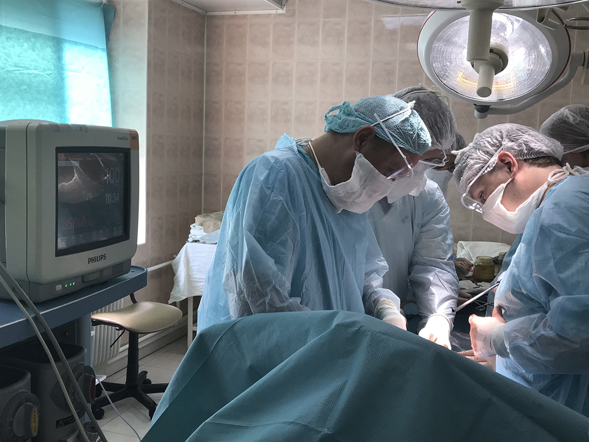 Операции прошли успешно: в рязанской ОКБ пересадили почки двум мужчинам