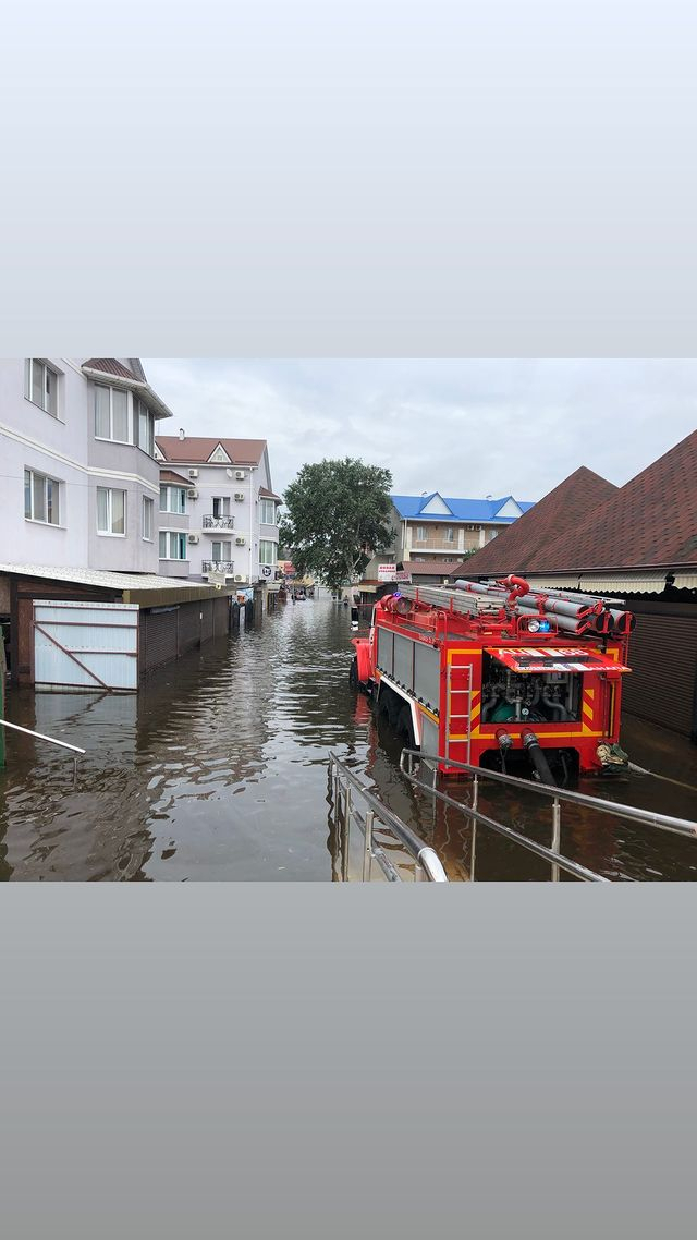 «Директор отеля прятался от постояльцев»: рязанцы вспоминают Анапу во время потопа