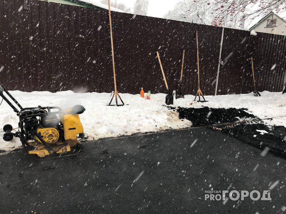 Горячий асфальт под снегом - по всей Рязани замечены экстренные работы