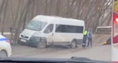При наезде маршрутки на дерево в Рязани пострадали пять человек