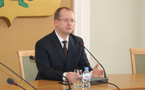 Третий с конца: Карабасов снова опустился в национальном рейтинге мэров