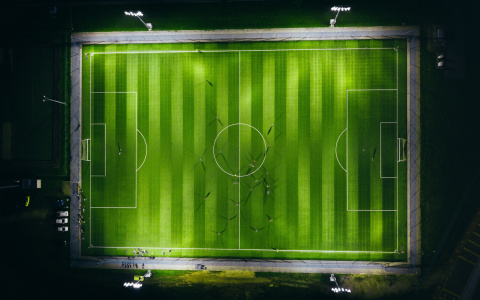 3 футбольных поля, тренажеры Footbot и сауна: чем ещё удивят рязанцев в новом футбольном манеже
