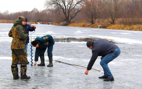 Крещение: купель на Ореховом озере оценила комиссия администрации и МЧС