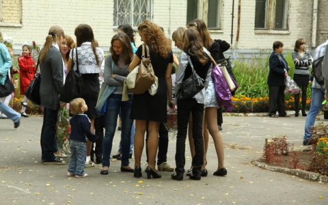 Снова дома: в Москве старшеклассники уйдут на дистанционное обучение