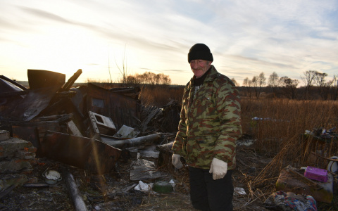 Герои не носят плащи: в Рязанской области мужчина вытащил соседа из горящего дома