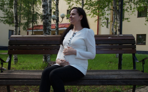 Как беременным получать по 6 тысяч рублей в месяц: новые выплаты