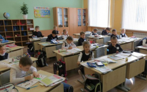 Любимов: в Рязанской области постепенно откажутся от второй смены в школах