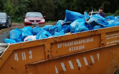 Сдали на металл: двое рязанцев украли прицеп для перевозки мусора